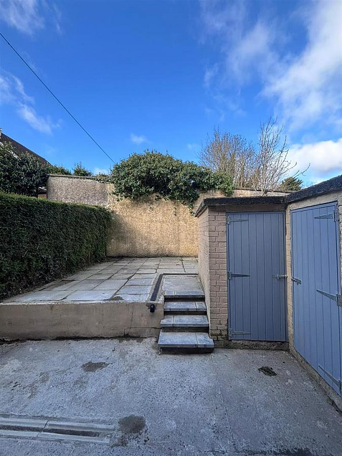 21 Downpatrick Street