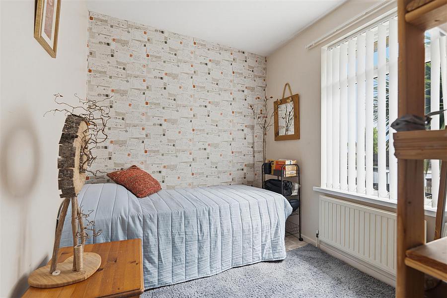 7 Darragh Gardens