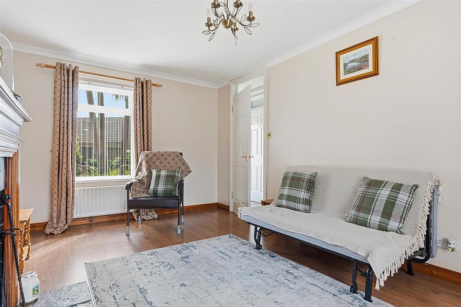 7 Darragh Gardens