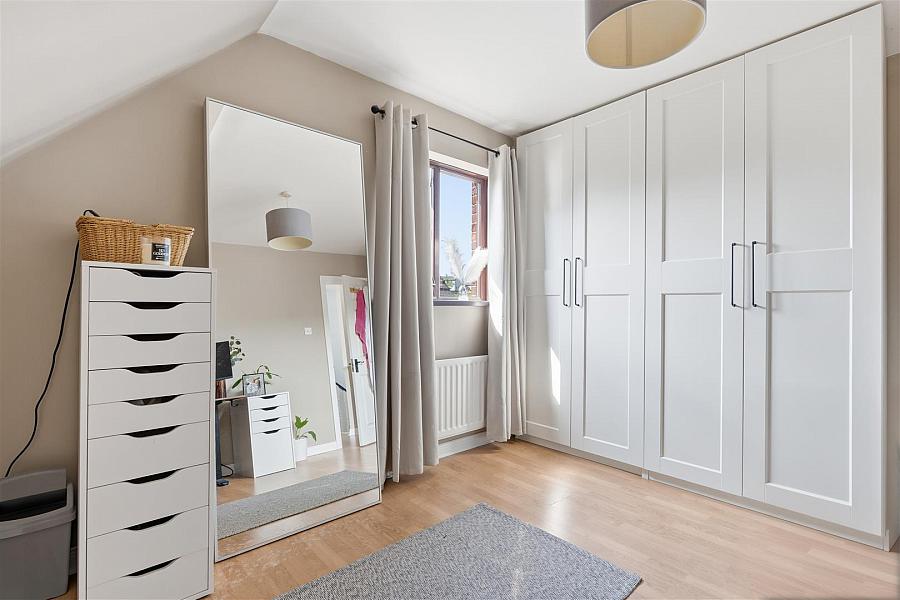 27 Castlehill