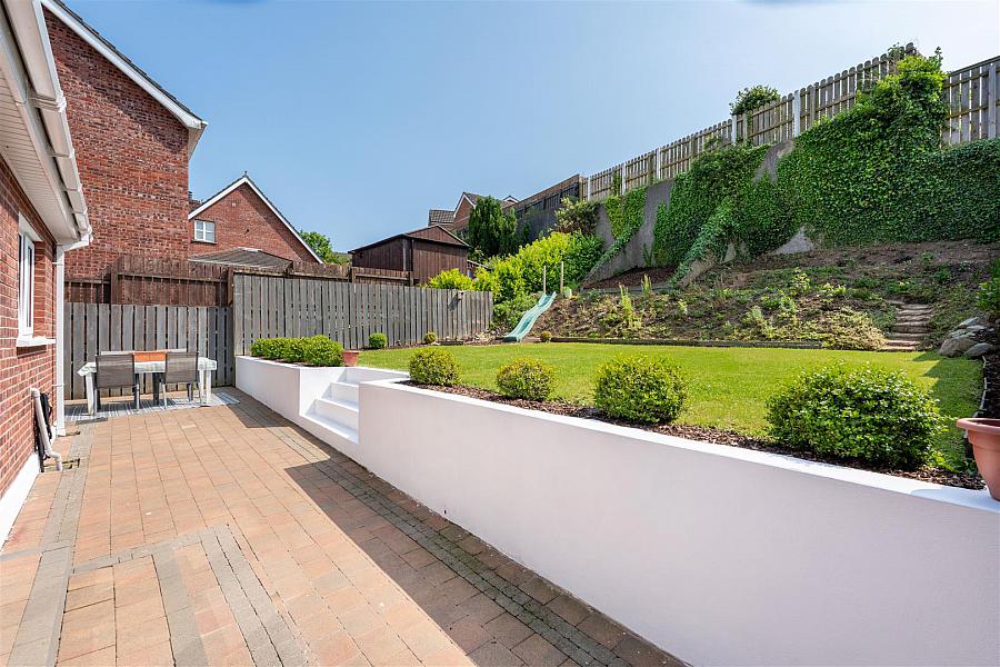 27 Castlehill