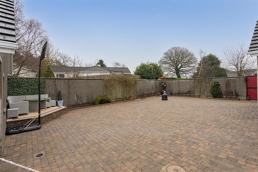 19 Peggs Wood Lane
