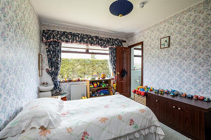 43 & 43A Peartree Road 43 & 43A Peartree Road