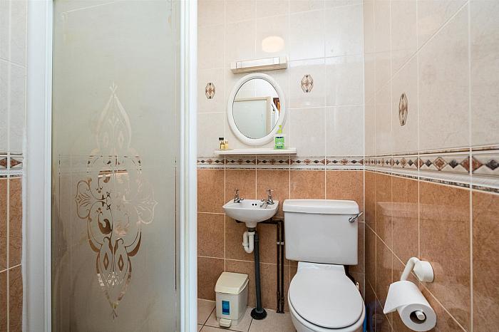 43 & 43A Peartree Road 43 & 43A Peartree Road