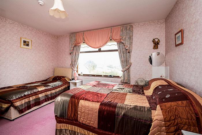 43 & 43A Peartree Road 43 & 43A Peartree Road