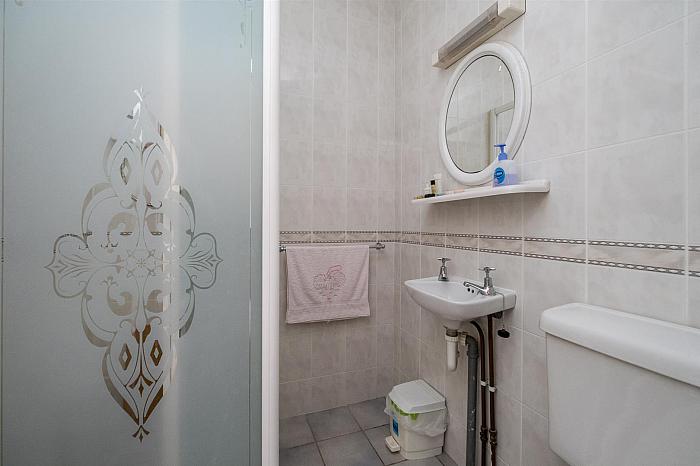 43 & 43A Peartree Road 43 & 43A Peartree Road