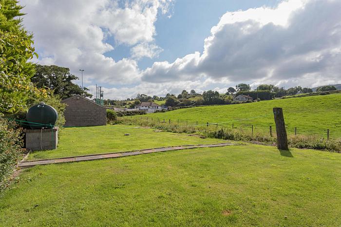 81 Castlewellan Road