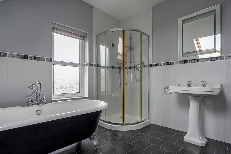 99 Demesne Road 99 Demesne Road