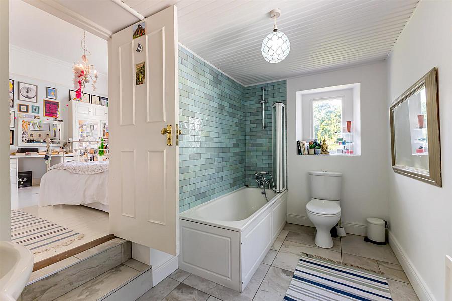 Highlands, 37 Farranfad Road