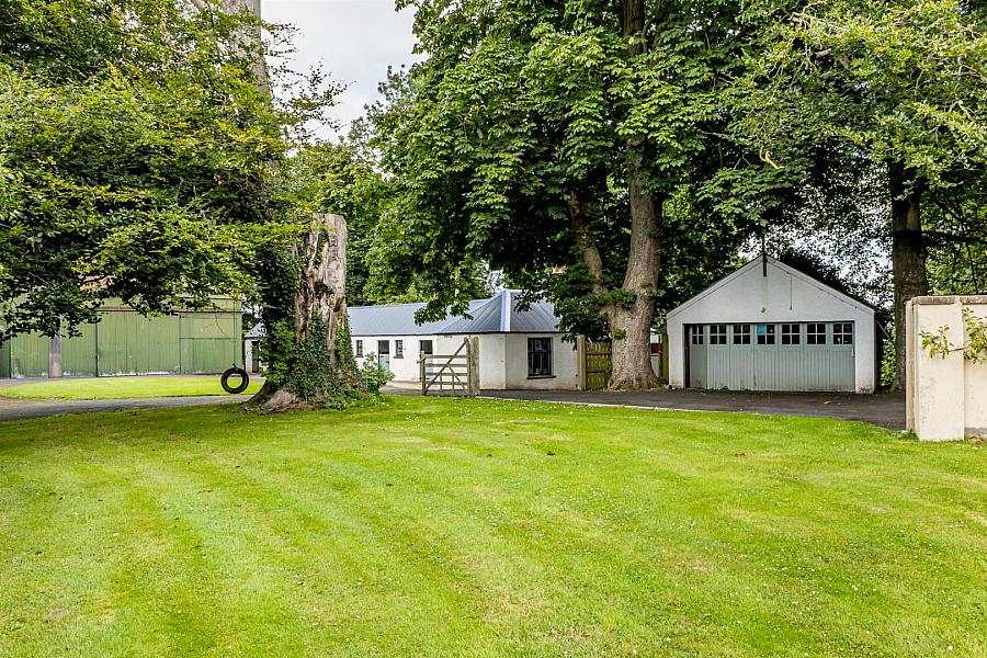 Highlands, 37 Farranfad Road
