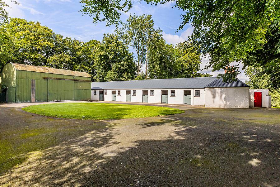 Highlands, 37 Farranfad Road