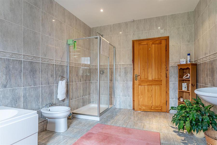 Fernbrook, 19 Ballintogher Road