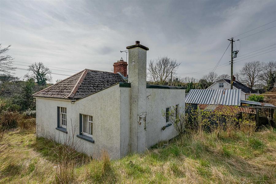 45 Lisbane Road