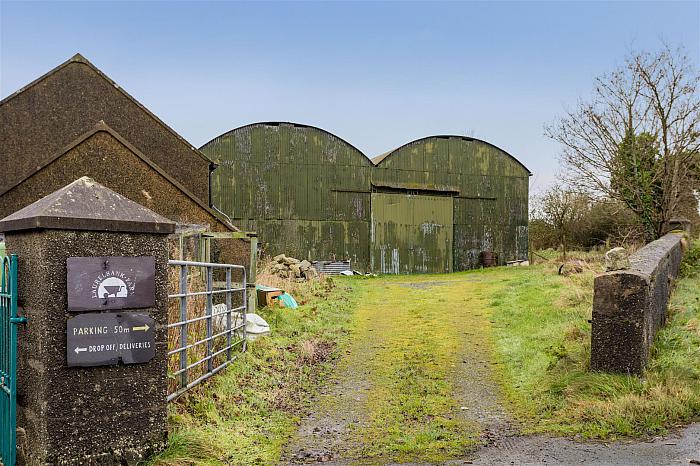 Spacious Storage Facilities At Laurelbank Road,saintfield, BT24 7LS