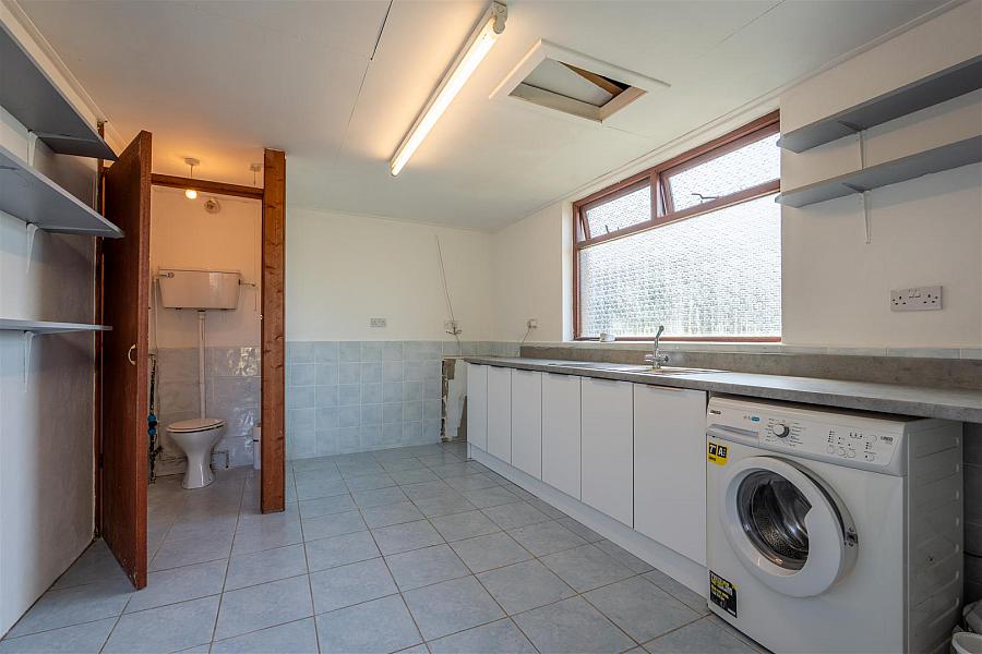 28 Ballymacarn Road