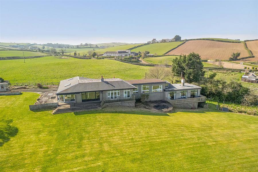 Simmy Bay, 21 Ringdufferin Road