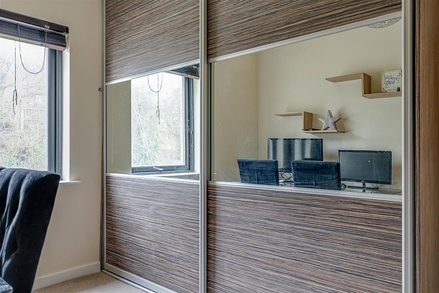 Apt 3 2-6 Birch Lane