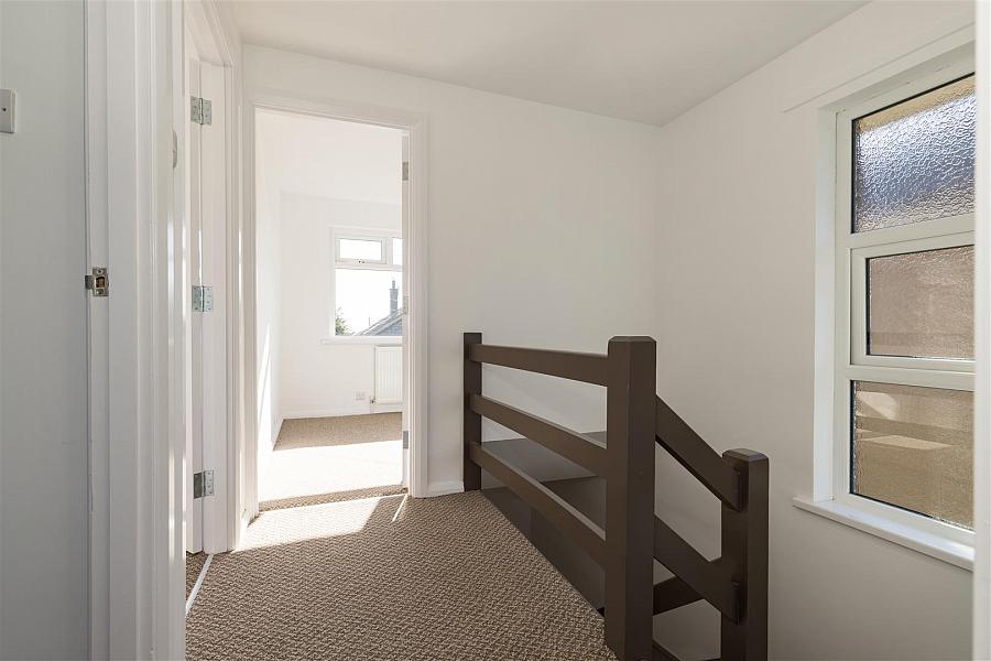 11 Moyra Crescent