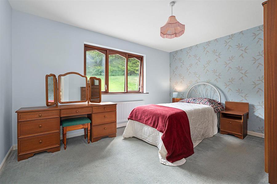 7 The Hamptons