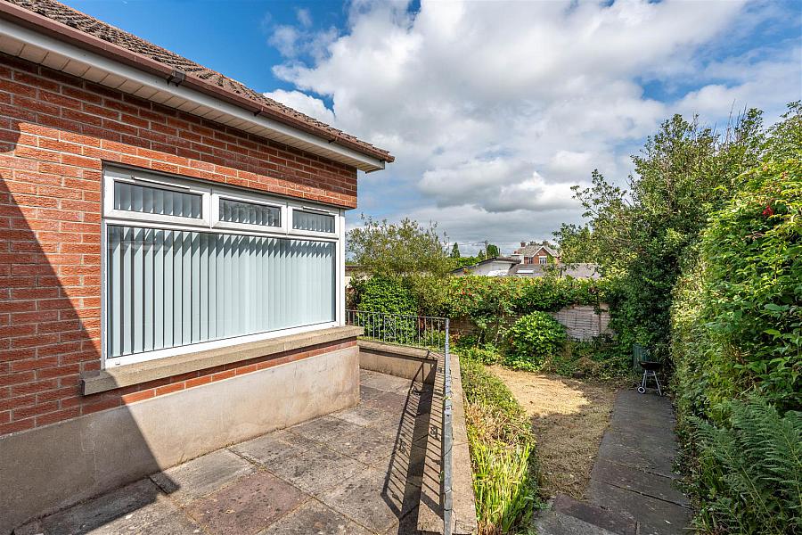 6 Annavale Drive
