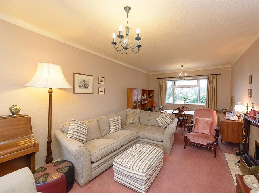 6 Annavale Drive