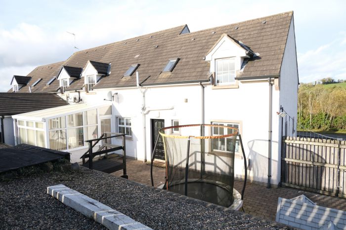100 Enniskillen Road