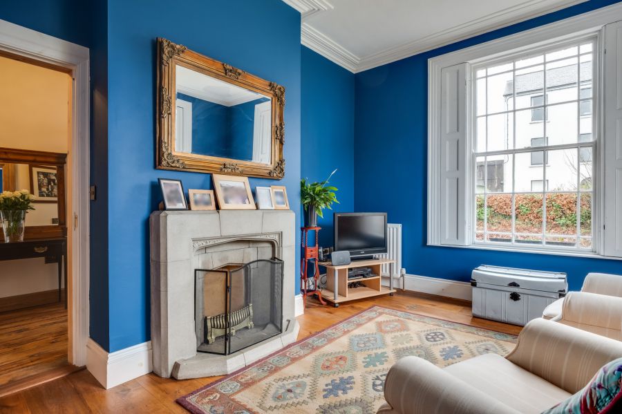 Willoughby Lodge 5 Willoughby Place Willoughby Lodge 5 Willoughby Place