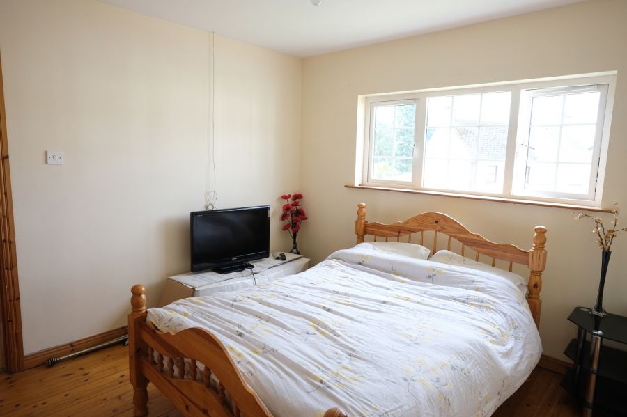 1 Mill Hill Road