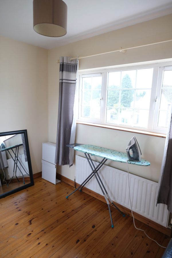 1 Mill Hill Road