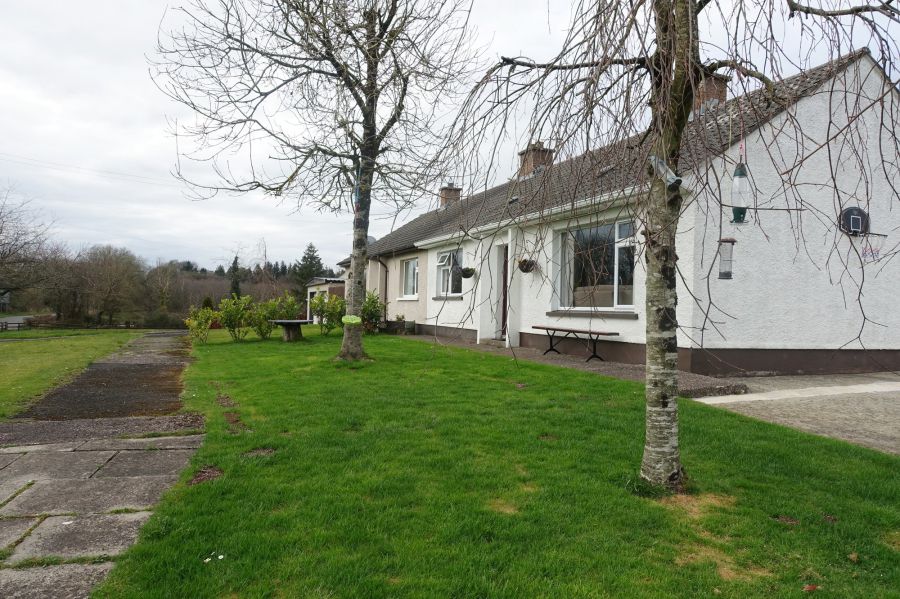 4 Armstrong Villas