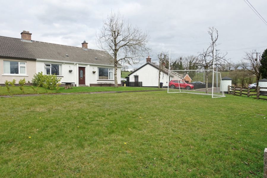 4 Armstrong Villas