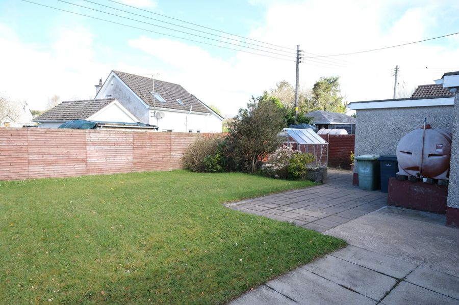 30 Tullyavey Road
