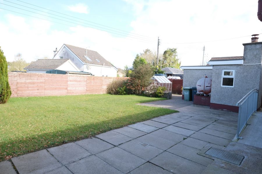 30 Tullyavey Road