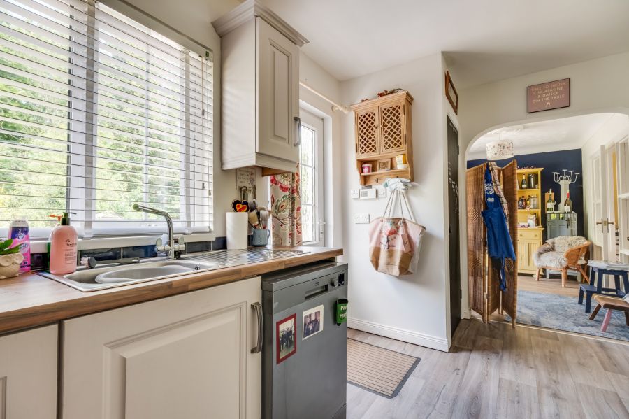 2 Silverstream Court