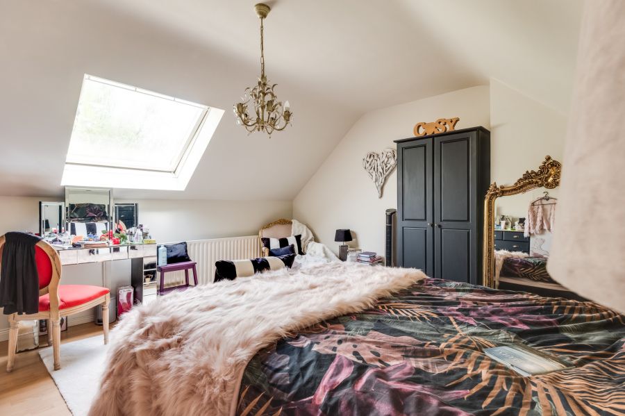 2 Silverstream Court