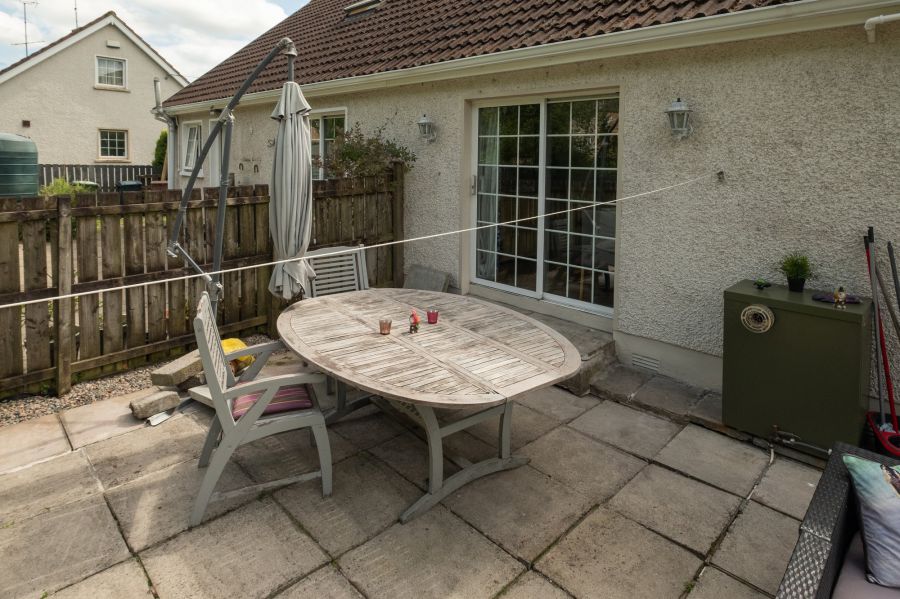 2 Silverstream Court