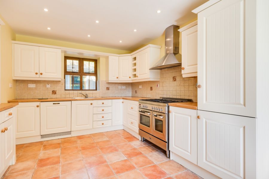 4 Shankill Road