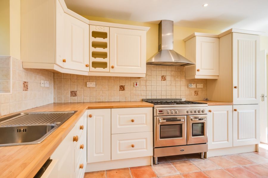 4 Shankill Road