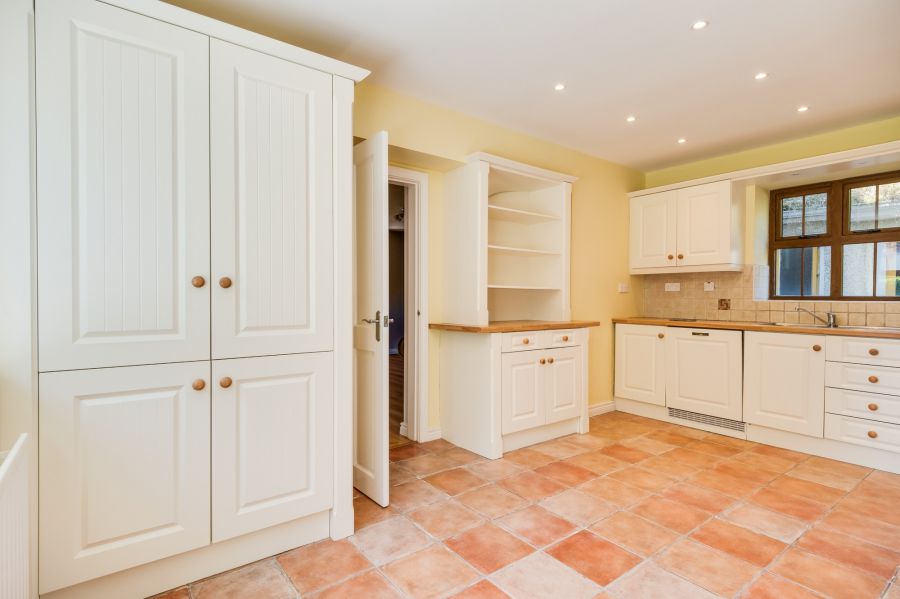 4 Shankill Road