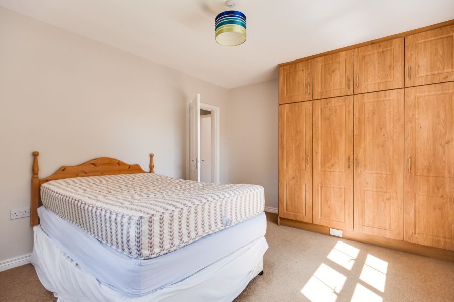 4 Shankill Road