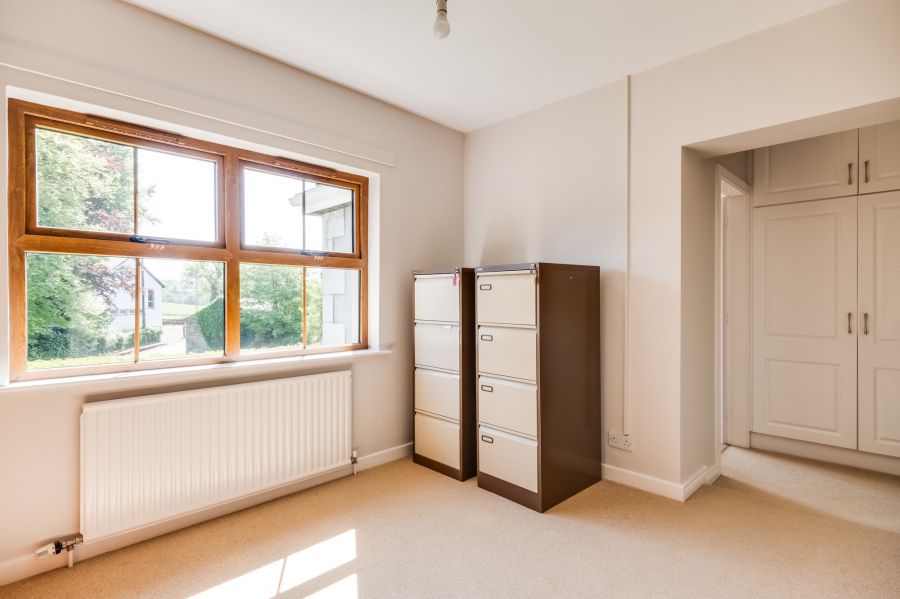 4 Shankill Road