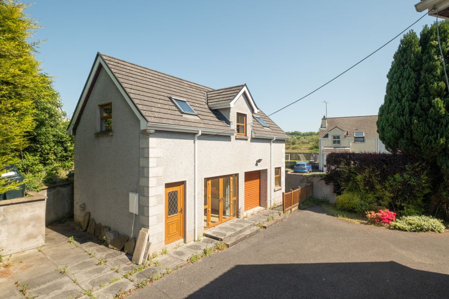4 Shankill Road