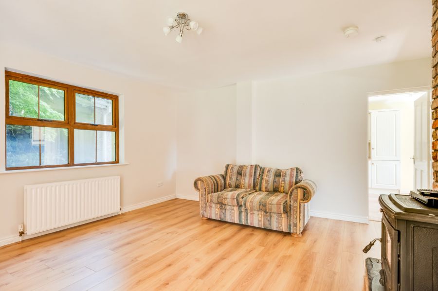 4 Shankill Road