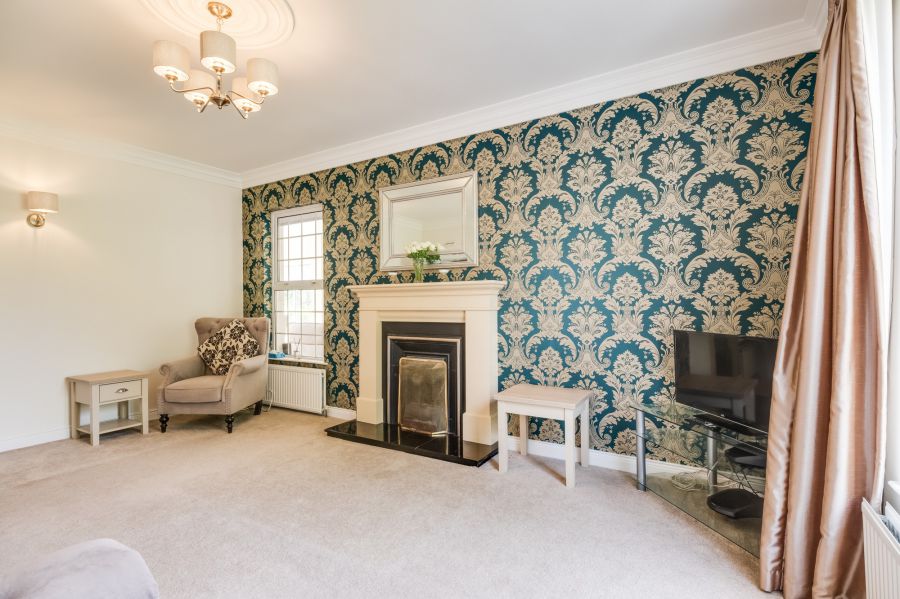 3 Knockmore Heights