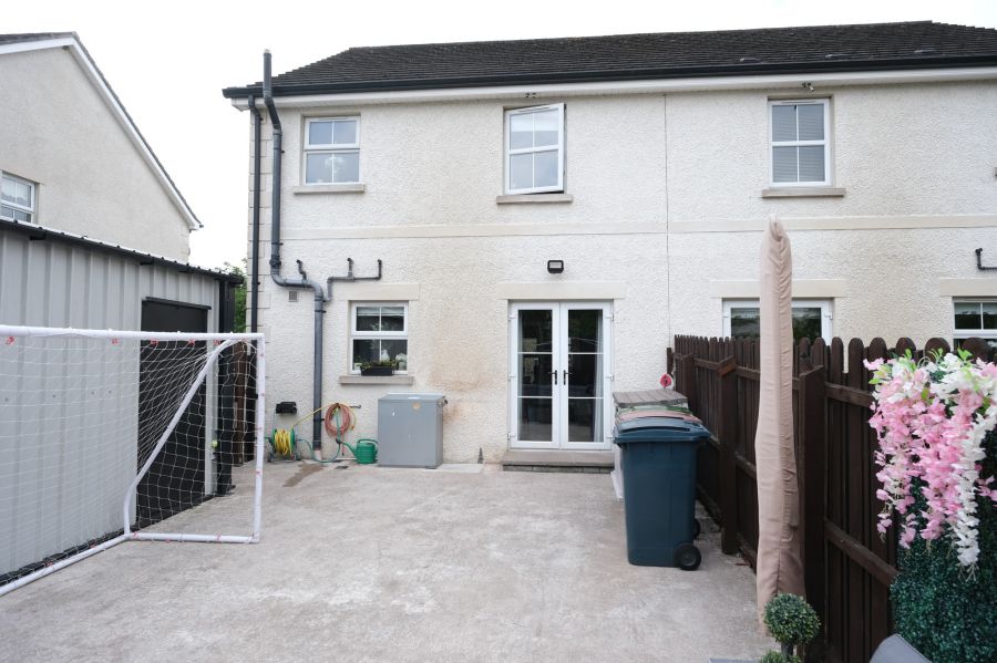 20 Silverhill Manor