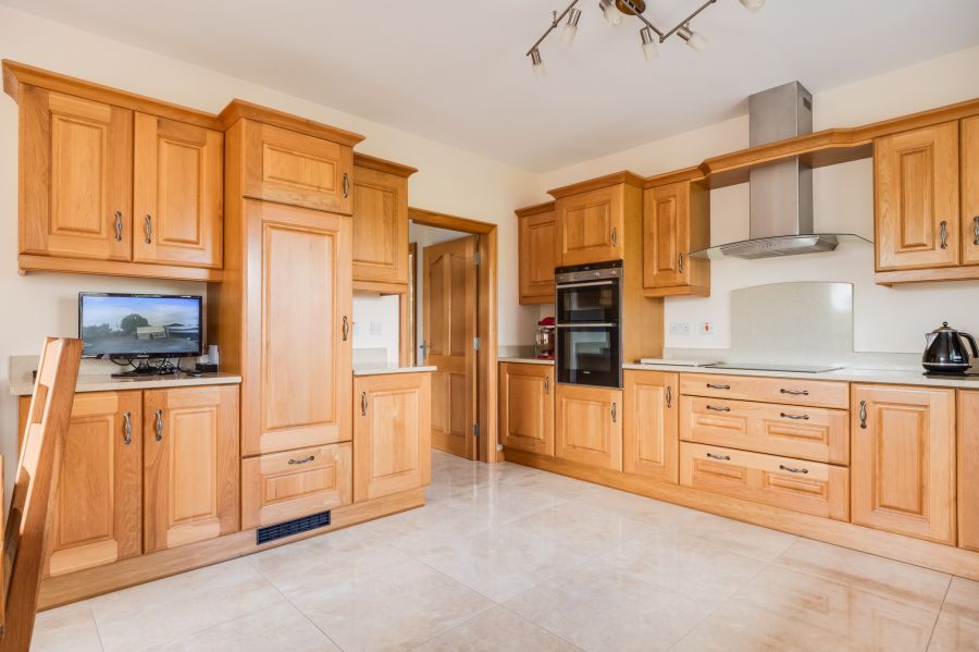 51 Greenhill Road 51 Greenhill Road