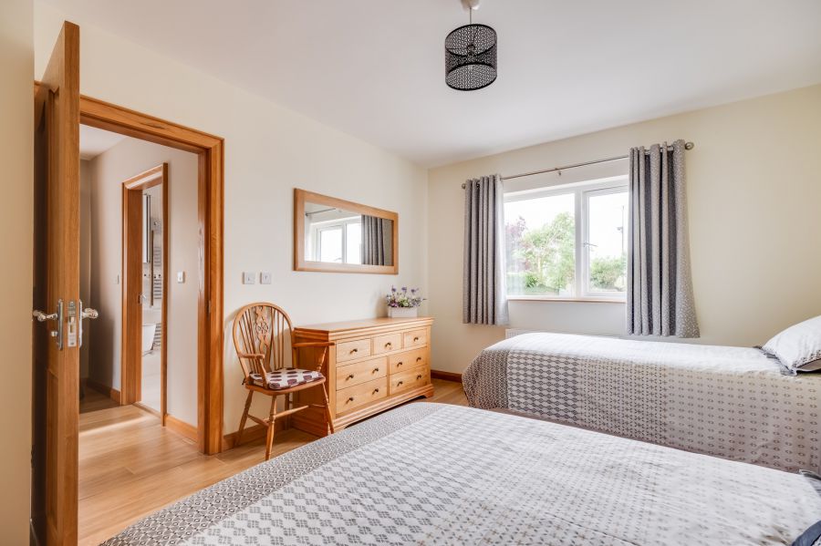 51 Greenhill Road