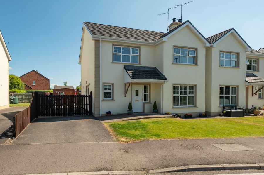 7 Railway Park, Maguiresbridge, BT94 4LS