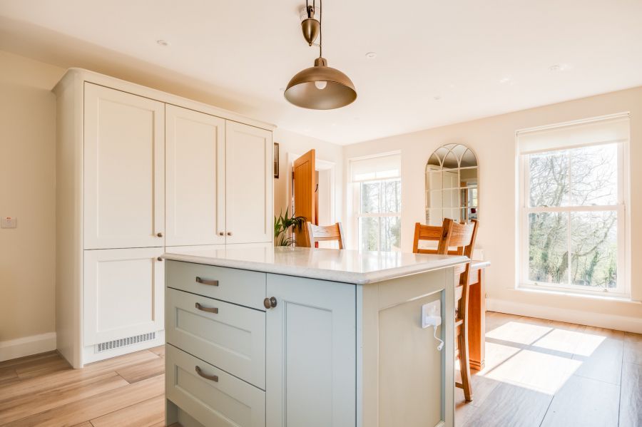 3 Knockennis Road