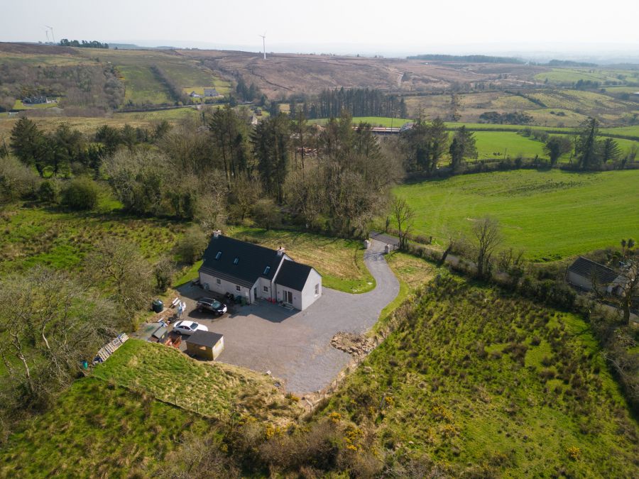 3 Knockennis Road